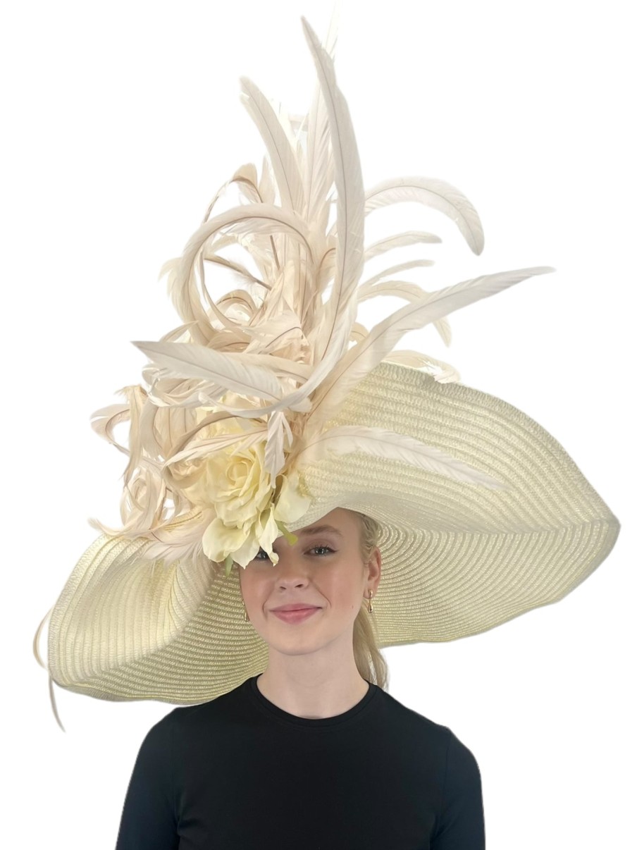 Cappelli di Katie Cappello Derby In Paglia Grande Color Crema Accessori