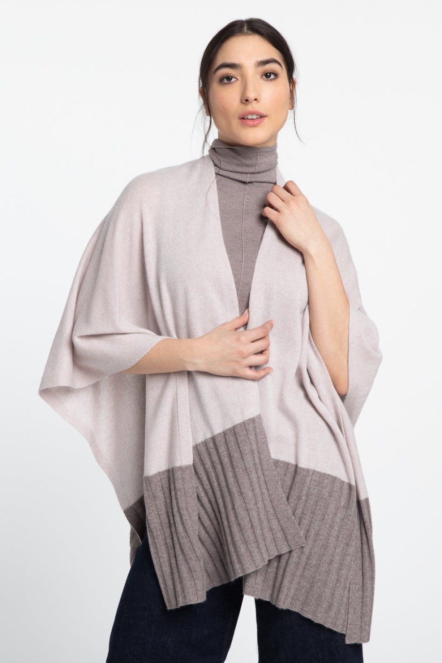 Kinross Cashmere Ruana - Duna/Foca Accessori